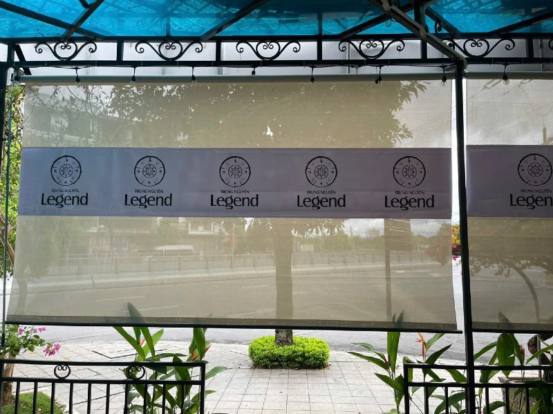 Bạt cuốn che nắng in logo