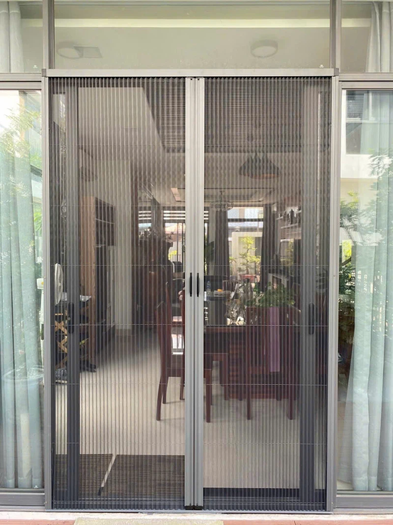 Cửa lưới chống muỗi dạng xếp không ray