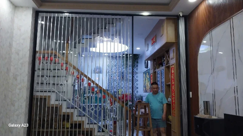 Cửa xếp lá nhựa trong suốt ngăn lạnh điều hòa