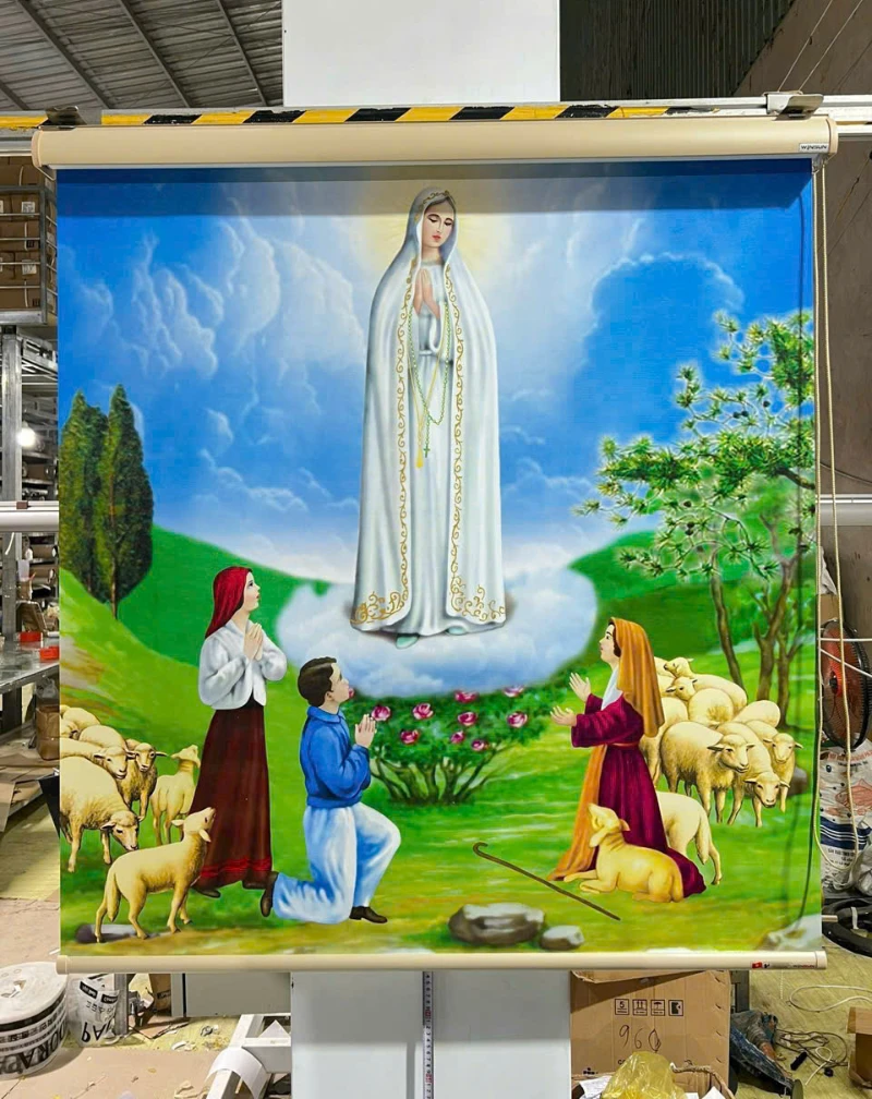 Rèm cuốn in tranh Mẹ Fatima