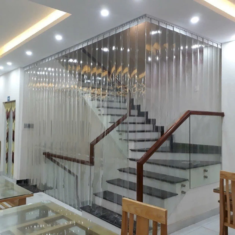Rèm nhựa PVC ngăn cầu thang
