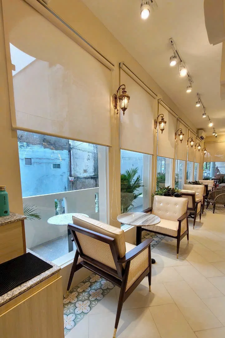 Rèm sáo cuốn cho quán café