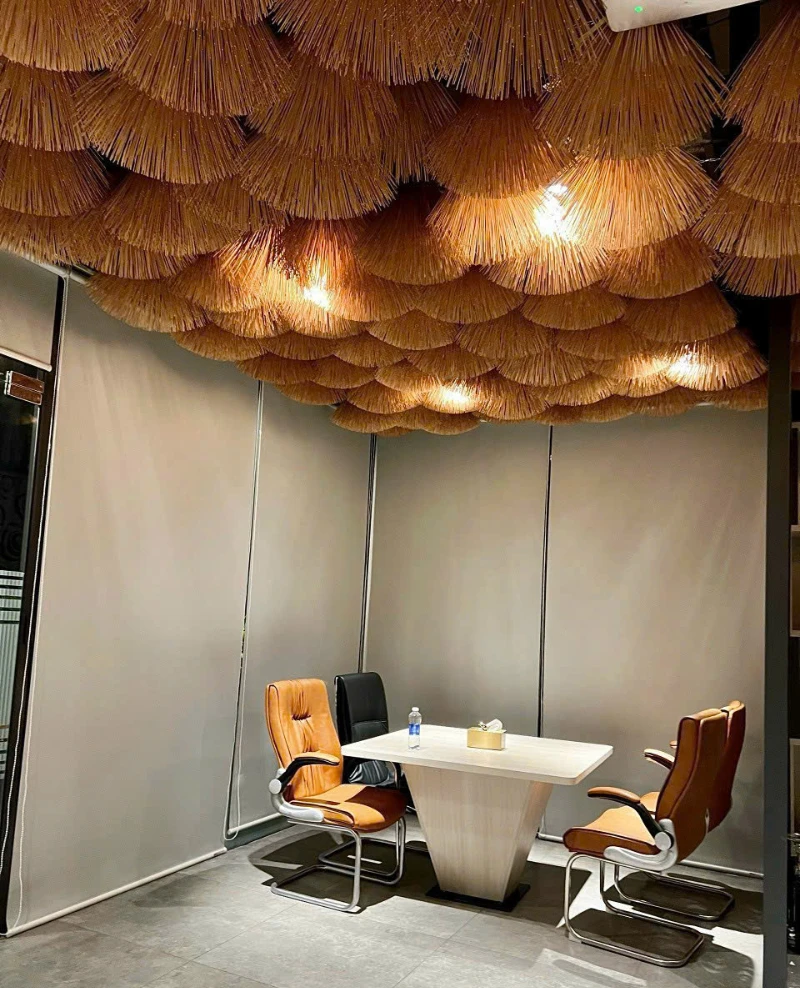 Rèm sáo cuốn ngăn cách khu làm việc yên tĩnh