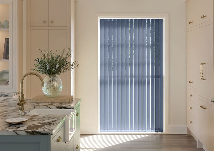 Rèm sáo lá chống nắng phòng bếp