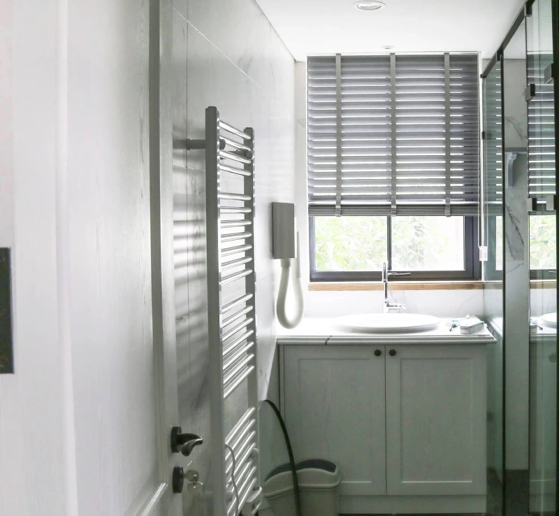 Rèm sáo nhôm che cửa sổ