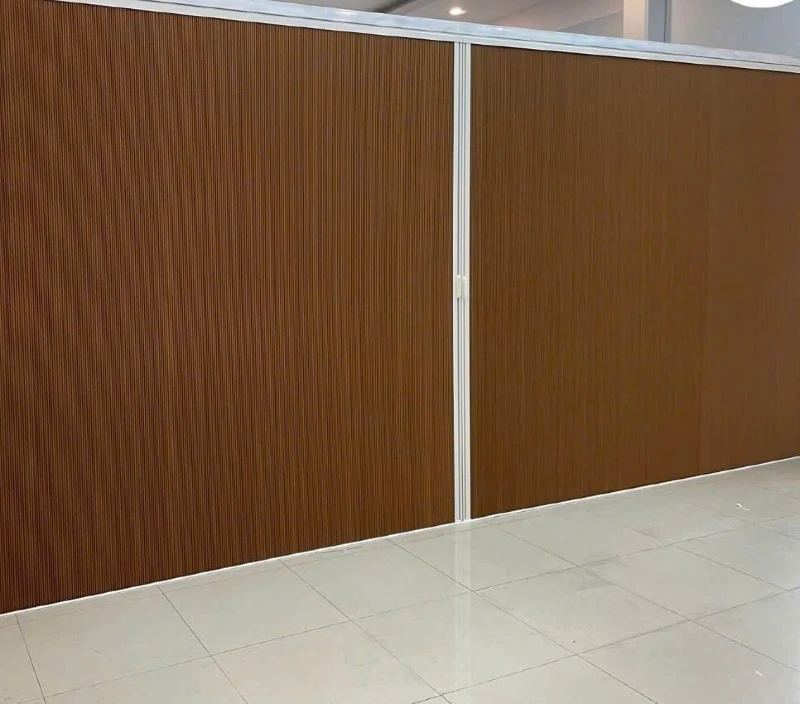 Rèm tổ ong ngăn lạnh