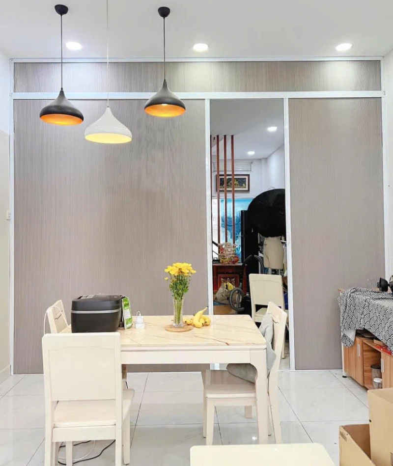 Rèm tổ ong ngăn phòng bếp