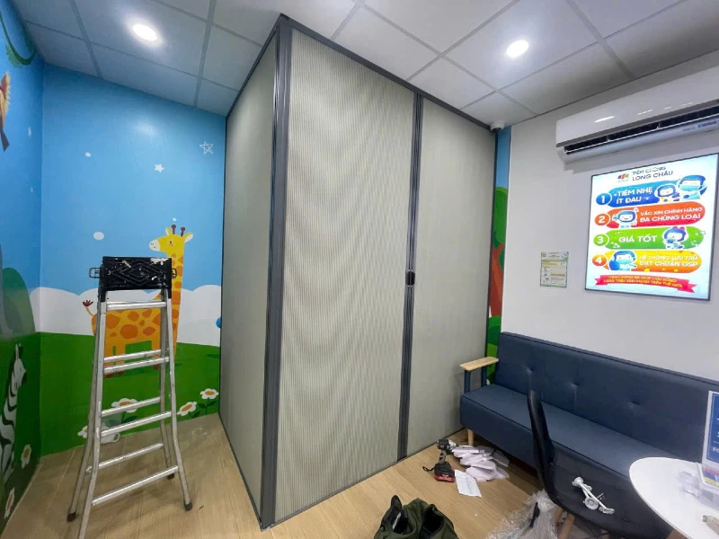 Vách tổ ong ngăn phòng chữ L